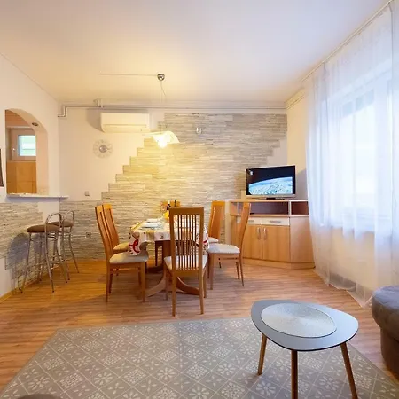 House Stela بيت للعطل Laško